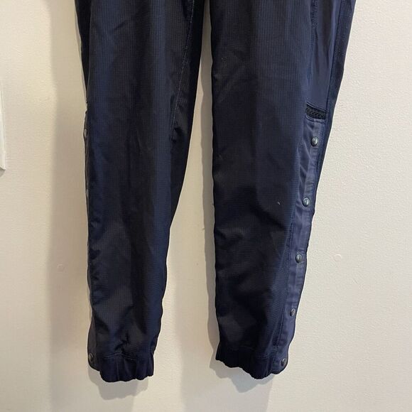 Lululemon Var-city Track Navy Blue Jogger Pants Lightweight Pockets  Sz 6 Gym - Picture 14 of 16